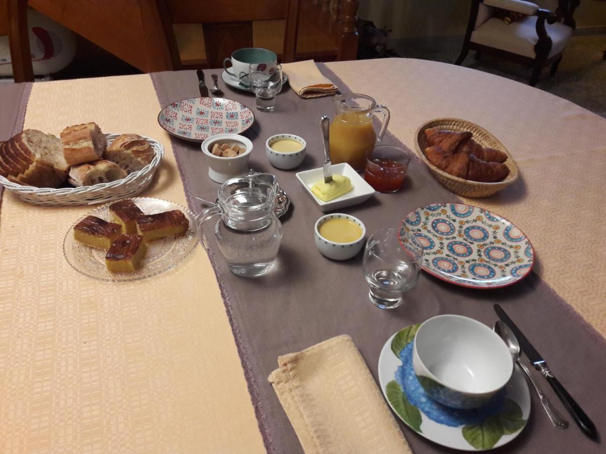 ケルヴィニャック La Grange Bed & Breakfast エクステリア 写真